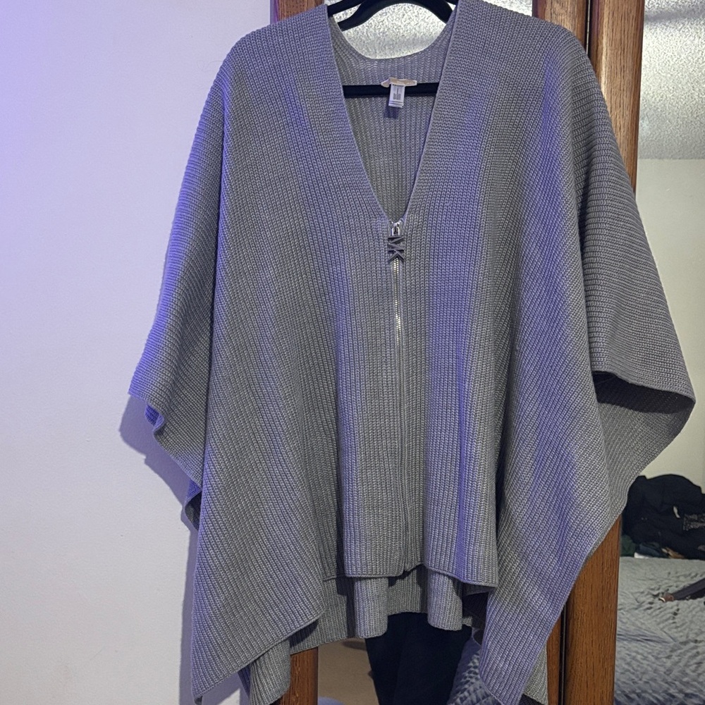 Michael Kors Light Gray Knit Poncho one size